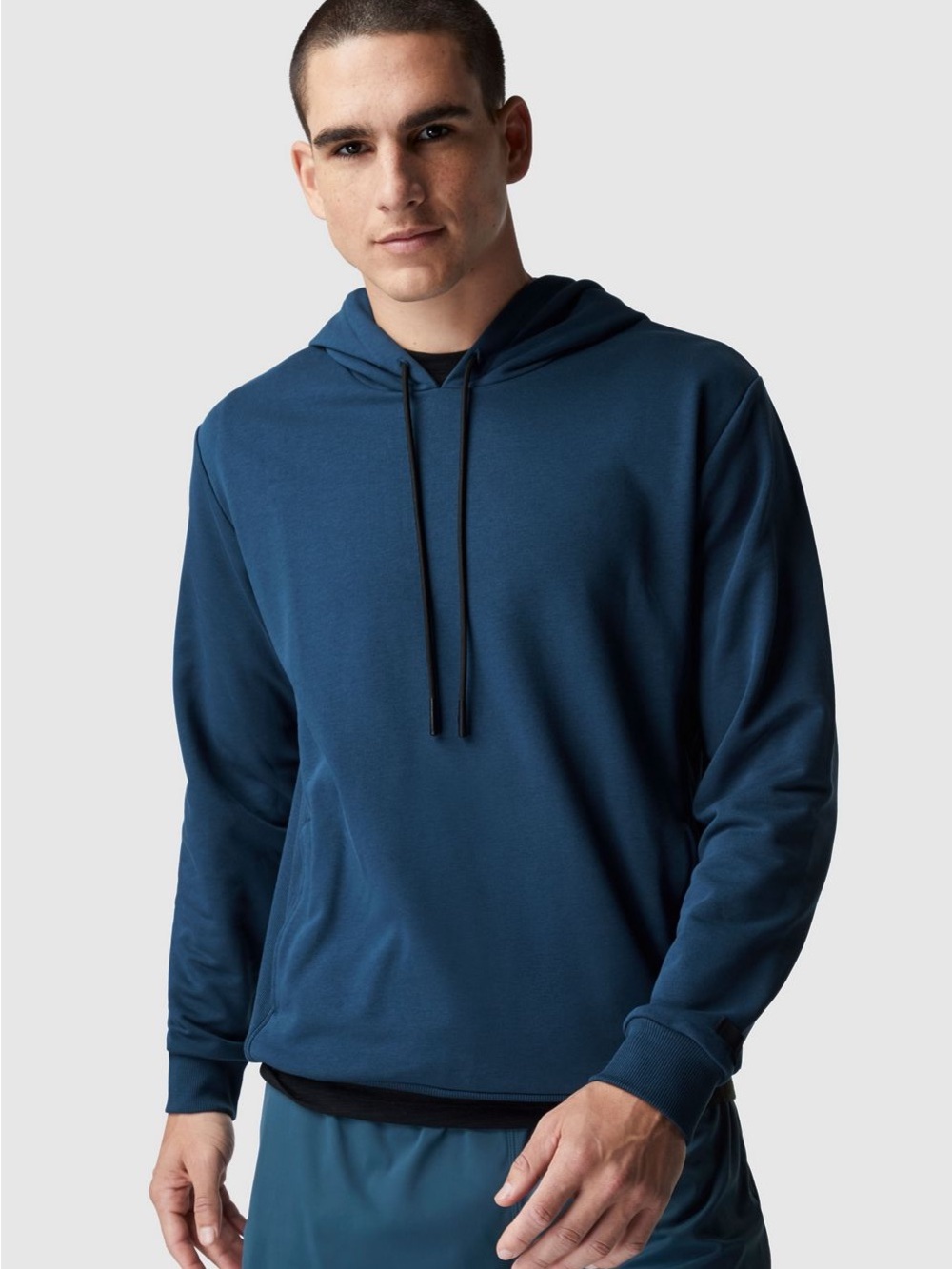Fabletics Men's Deep Navy Pullover Hoodie